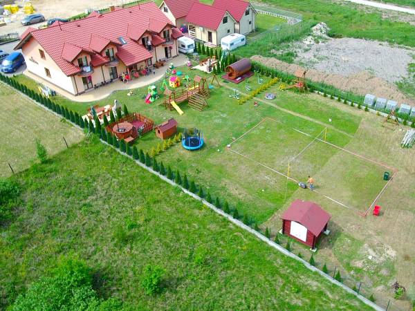 widok na plac zabaw 3500m