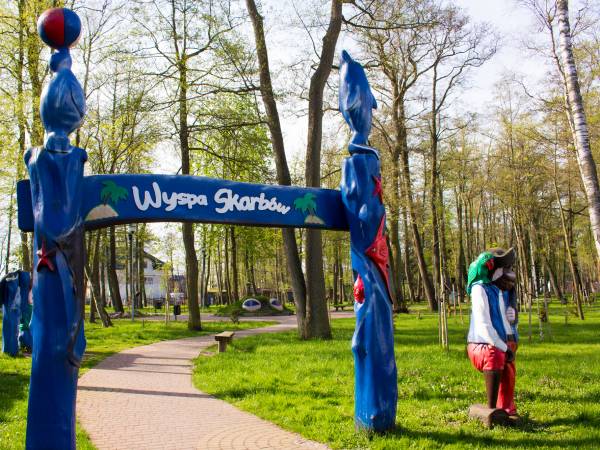 Plac zabaw i park ul. Bałtycka