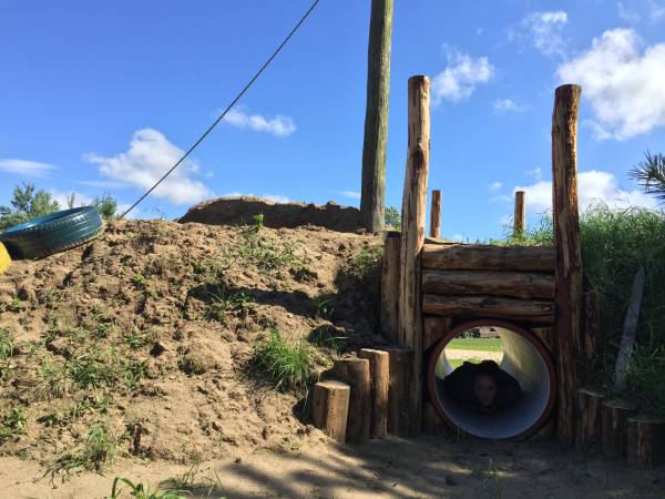 Tunel na placu zabaw