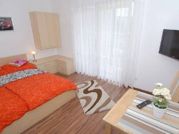 Pokoje Gościnne Lewandowski Wacław Morena