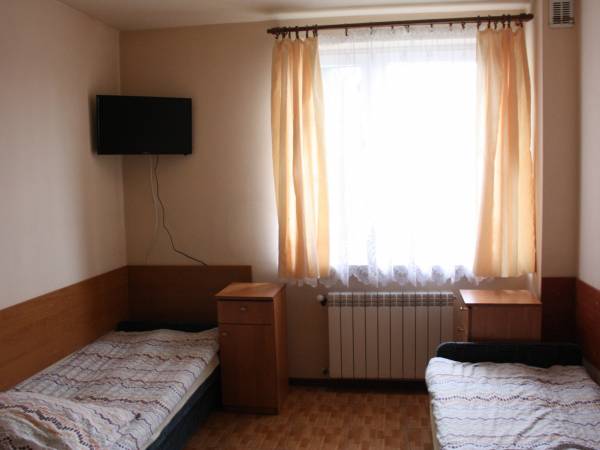 pokoje goscinne również jako kwatery pracownicze