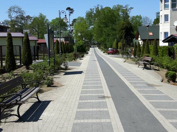 Ulica Różana w Rewalu