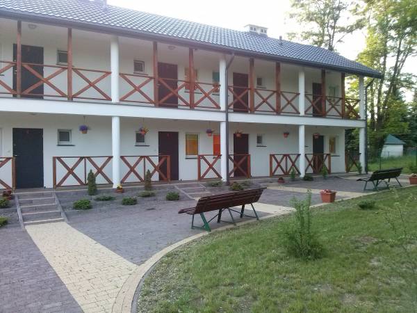 Pokoje i domki u Ani