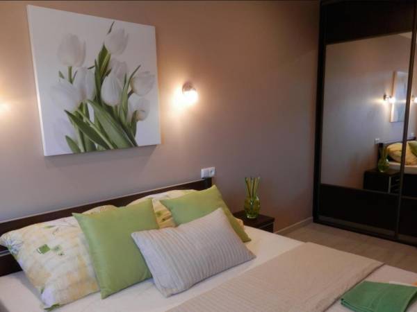 Apartament sypialnia 306