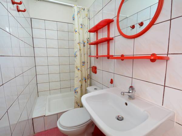 łazienka do pok 2 os