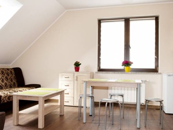 SWORNEGACIE FLISACKA 1 - POKÓJ