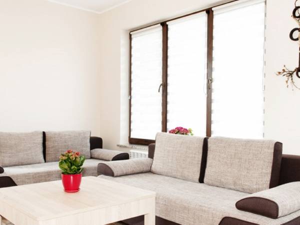 SWORNEGACIE FLISACKA 1 - APARTAMENT - SALON