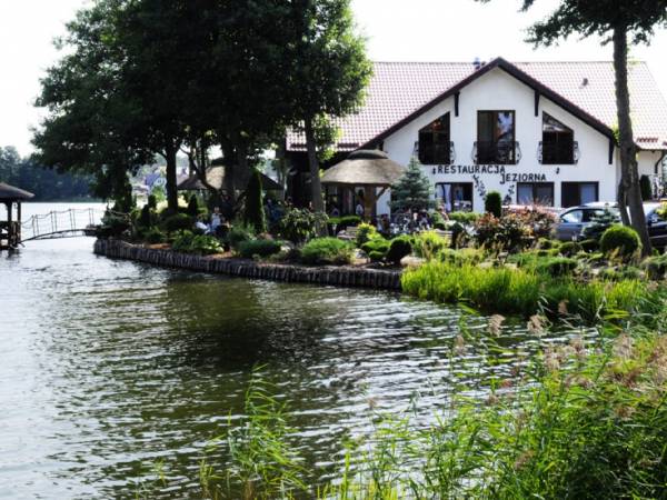 SWORNEGACIE RESTAURACJA JEZIORNA PRZY ZATOCE TOBOŁKA