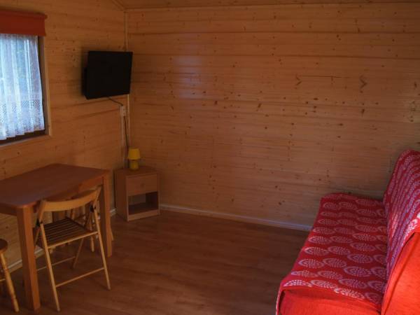 Domki i pokoje u Izy