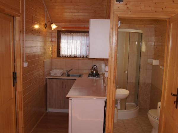 Domki i pokoje u Izy