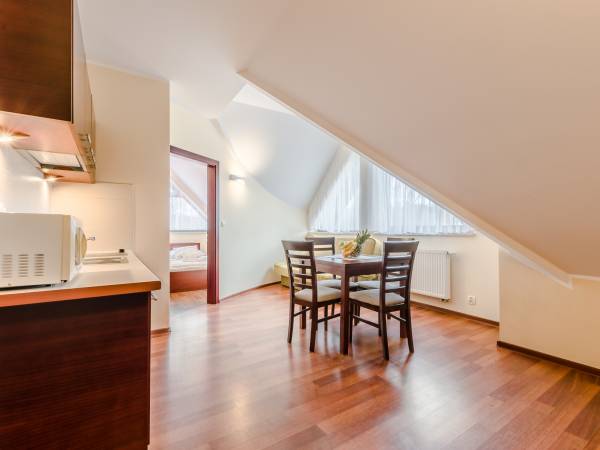 Apartament nr 8, dwupokojowy, II piętro