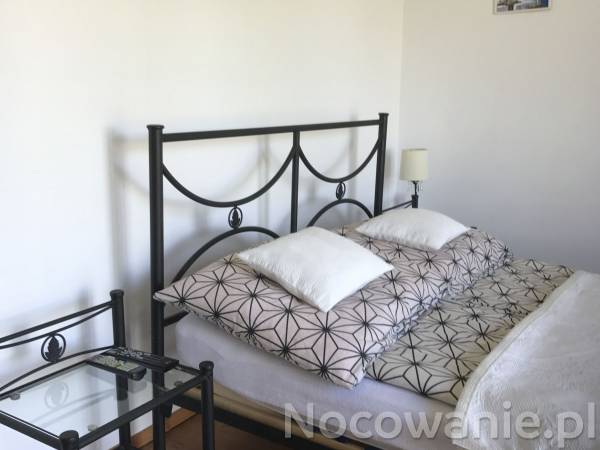 pokój 2-3os. z balkonem lub tarasem