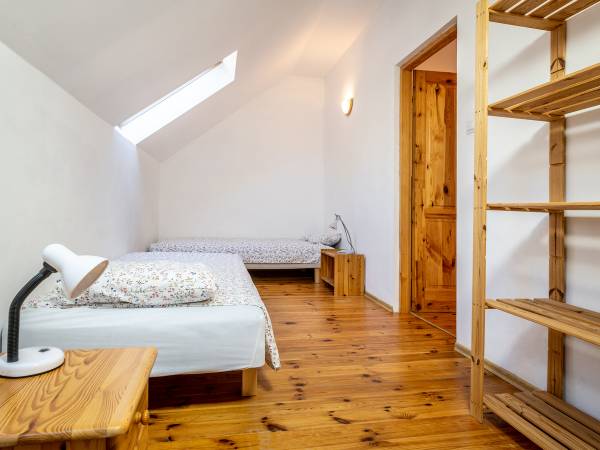 Domki Bliźniaki Dla Rodzin (Akceptujemy Niegroźne Pieski) 