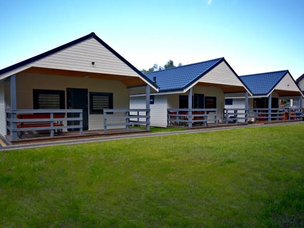 Domki Letniskowe Bursztynowo