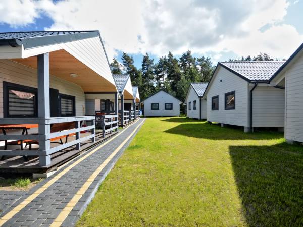 Domki Letniskowe Bursztynowo