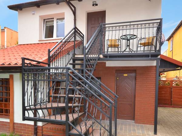 DOMEK MUROWANY 2 POK. 4 OSOB. z BALKONEM oraz MINI KUCHNIĄ