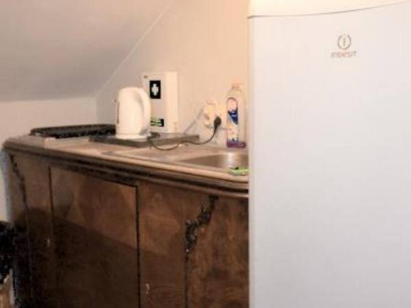 Mini kuchnia Miejsce do samodzielnego przygotowywania posiłków.