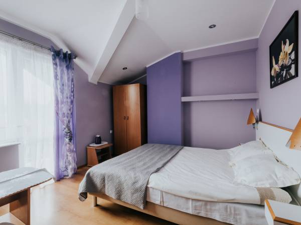 Pokój dwuosobowy z balkonem - drugie piętro