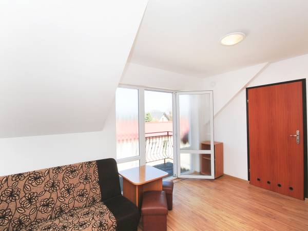 pokoje Jarosławiec 2,3,4-ro os.