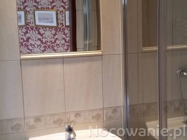 Willa Karmazynowa Przystań