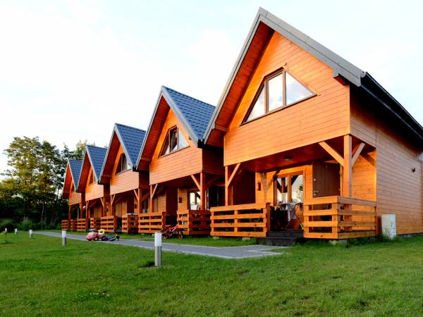 Lato Gąski - Drewniane domki letniskowe