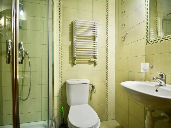 Łazienka do pokoju 4os z balkonem