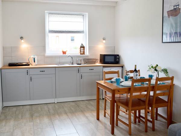 PARTER apartamentu (salon+dwie sypialnie)