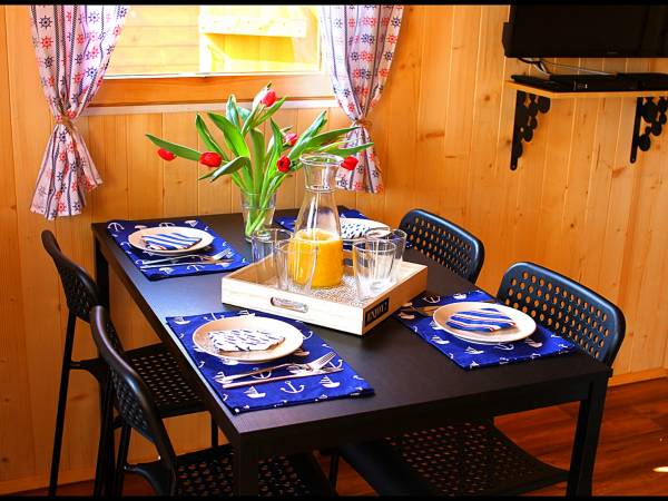 Przystań Ciszy - Domki drewniane nad morzem