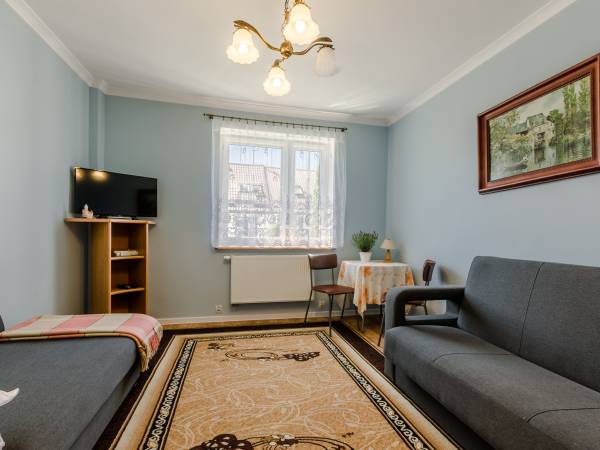 Dom 3 pokojowy: pokój parter