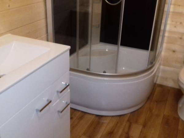 Łazienka w domku nr 1