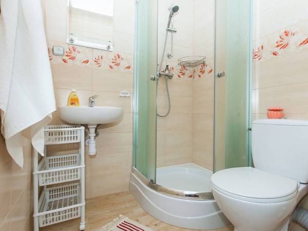 Łazienka Pokoju 4 osobowego