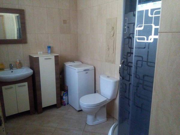 Łazienka w apartamencie 6 osobowym