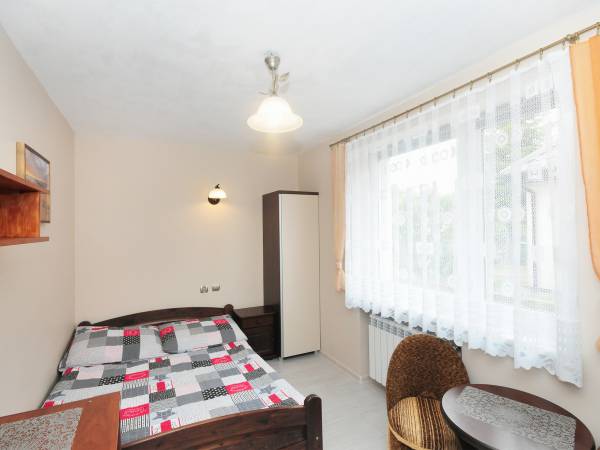 pokój nr 1 z łazienką 2 os