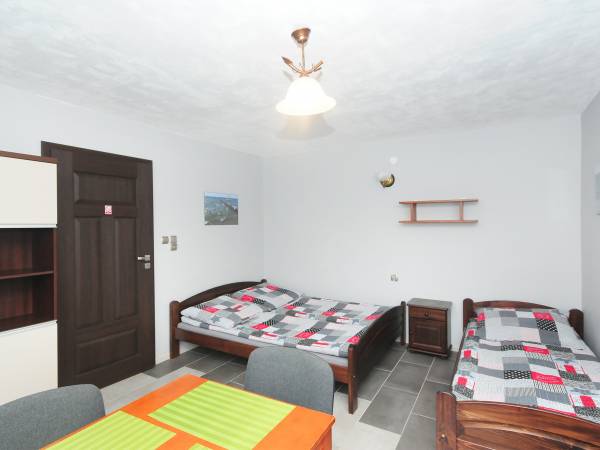 pokój nr 3 z łazienką 4 os