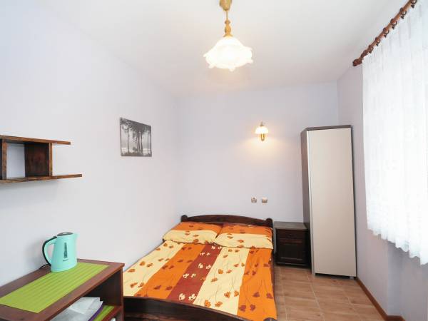 pokój nr 4 bez łazienki 2 os