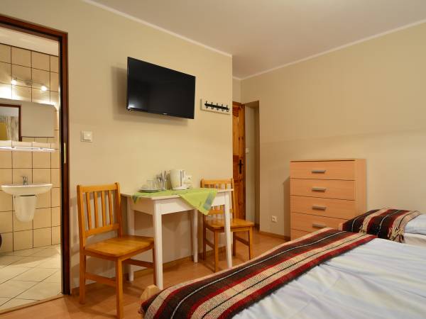 Pokoj nr 2 (3 osobowy)