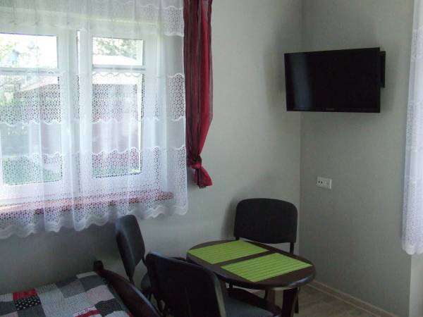 pokój z łazienką 3 os welście od ogrodu