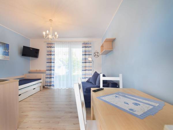 Pokój na parterze z łóżkiem dla dzieci dwupoziomowe