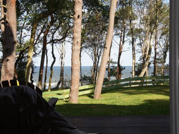 Dom 8 widok na morze z salonu i tarasu