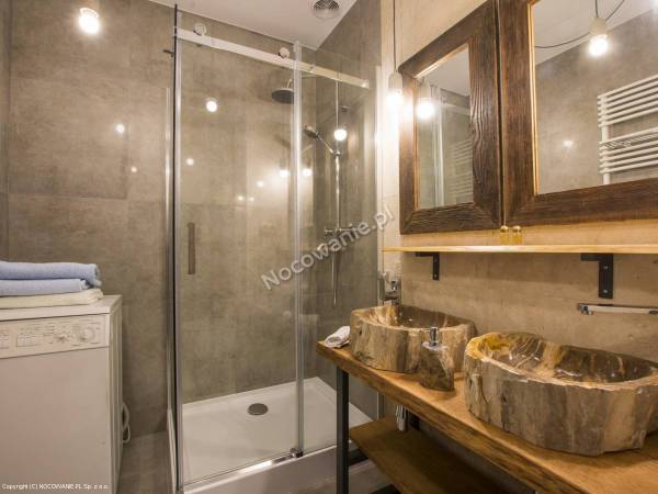 apartament trawertynowy