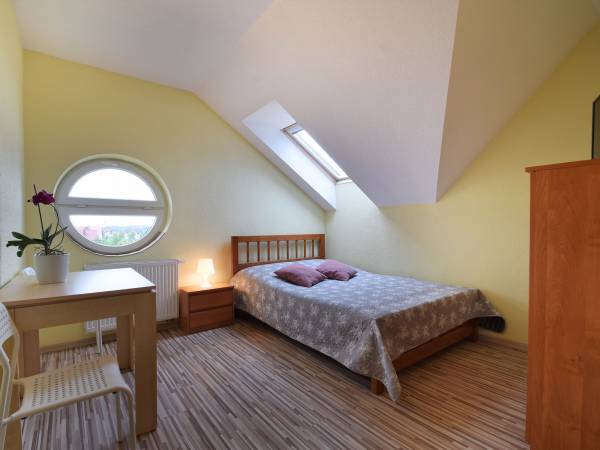 Pokoj 2os z łazienką 