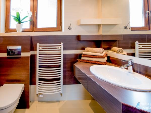 Apart. "Koga" , łazienka