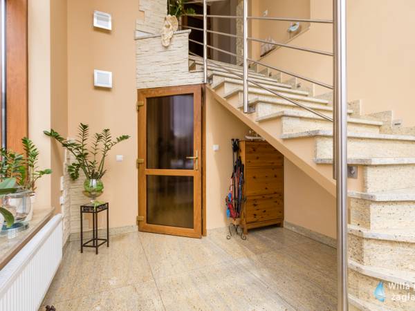 Pod Żaglami - kl. schodowa