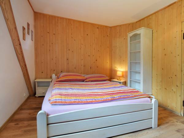 Pokój na górze w domku 10 osobowym