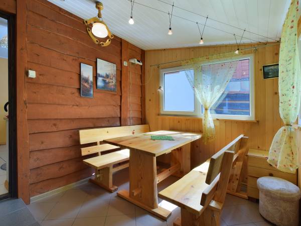 Jadalnia w domku małym