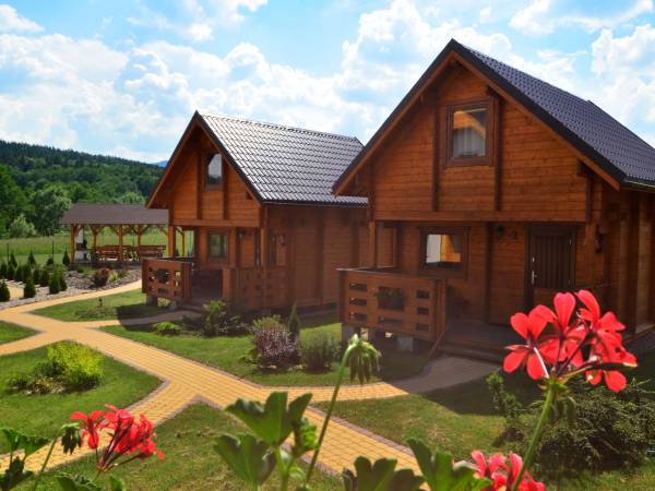 Całoroczne Domki Zaciszna Polana 