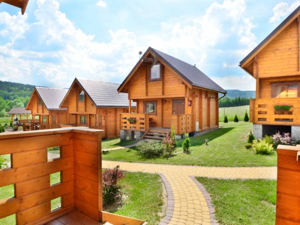 Całoroczne Domki Zaciszna Polana 