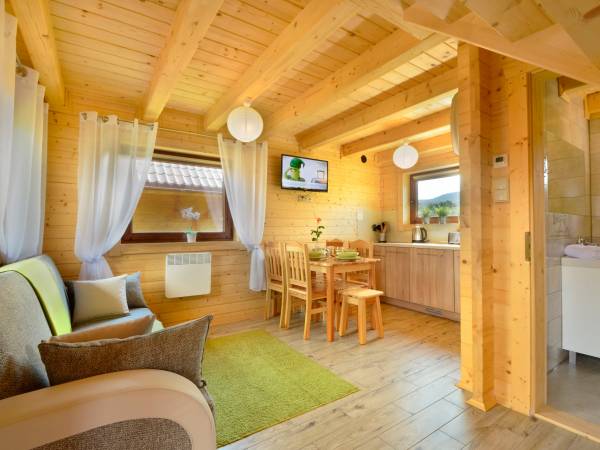 Całoroczne Domki Zaciszna Polana 