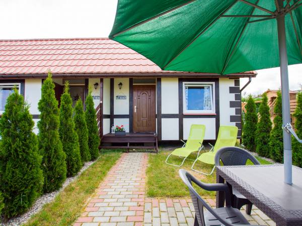  DOMKI LETNISKOWE SOSNOWO