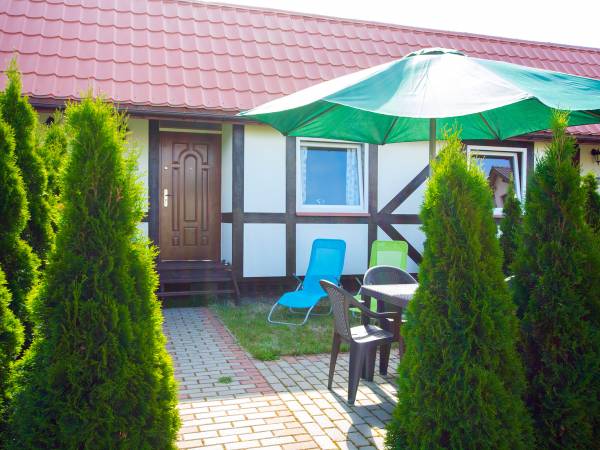  DOMKI LETNISKOWE SOSNOWO